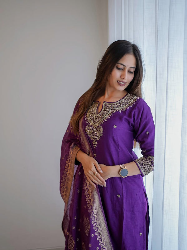 Silk Blend Kurta Set With Zcard Dupatta