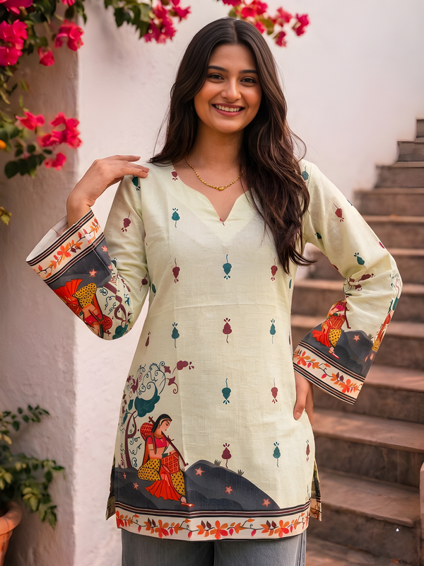 Women’s Cream Cotton Kalamkari Printed V-Neck Tunic