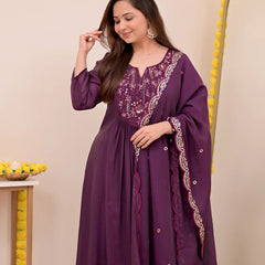 Women's Chanderi Silk Embroidered Kurta Pant Set With Chanderi Dupatta