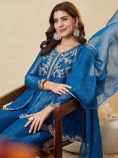 Women's Crunchy Silk Kurta With Pant & Dupatta Set