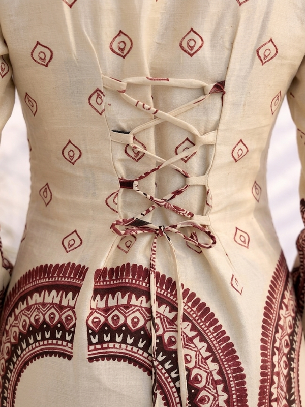 Women’s Off-White Cotton Kalamkari Print Tunic
