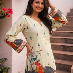 Women’s Cream Cotton Kalamkari Printed V-Neck Tunic