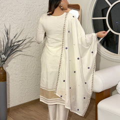 Women’s Viscose Silk Embroidered Kurta With Chanderi Pant & Dupatta Set