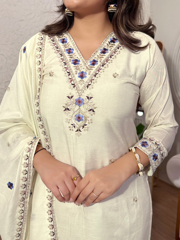 Women’s Viscose Silk Embroidered Kurta With Chanderi Pant & Dupatta Set