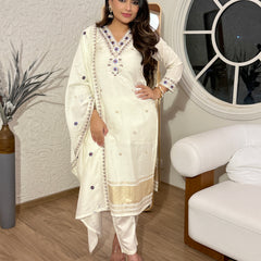 Women’s Viscose Silk Embroidered Kurta With Chanderi Pant & Dupatta Set