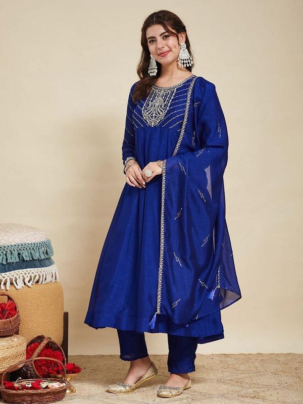 Women Embroidere Silk Straight Kurta Pant Set With Silk Dupatta