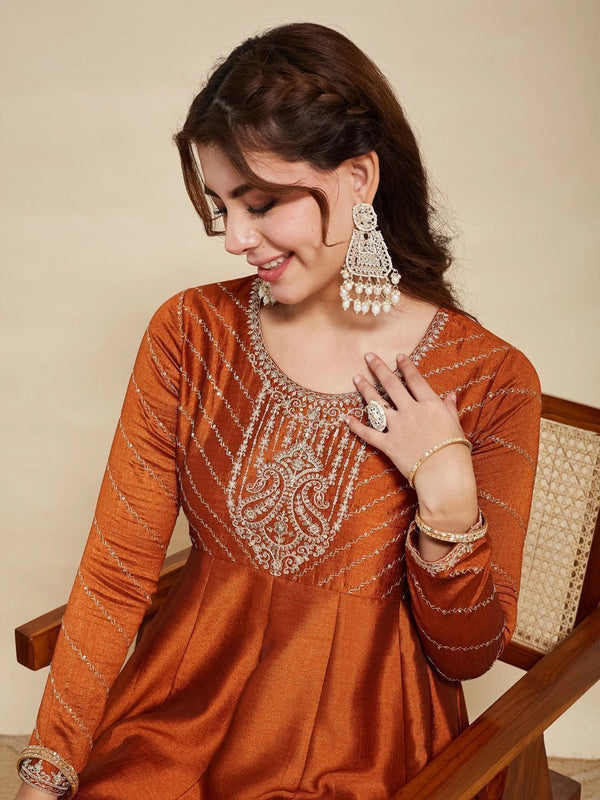 Women Embroidere Silk Straight Kurta Pant Set With Silk Dupatta