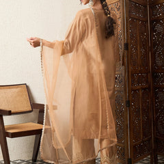 Silk Blend Kurta Set With Net Dupatta