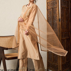 Silk Blend Kurta Set With Net Dupatta