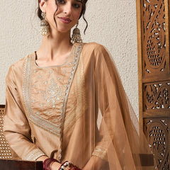 Silk Blend Kurta Set With Net Dupatta