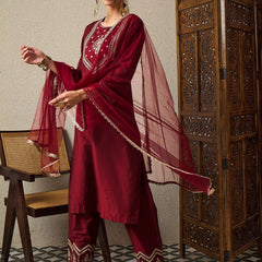 Silk Blend Kurta Set With Net Dupatta