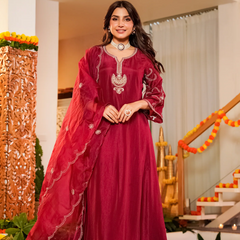 Premium Silk Blend Ethnic Suit Set With Chanderi Dupatta