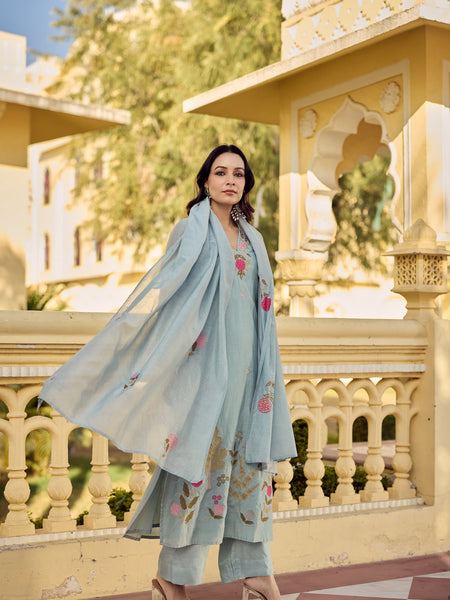 Women's Chanderi Silk Embroidered Kurta Pant Set With Dupatta