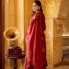 Chanderi Silk Kurta Set With Embroidered Chanderi Dupatta