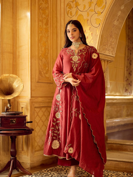 Chanderi Silk Kurta Set With Embroidered Chanderi Dupatta