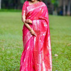 Woven Design Banarasi Silk Blend Saree With Blouse Piece
