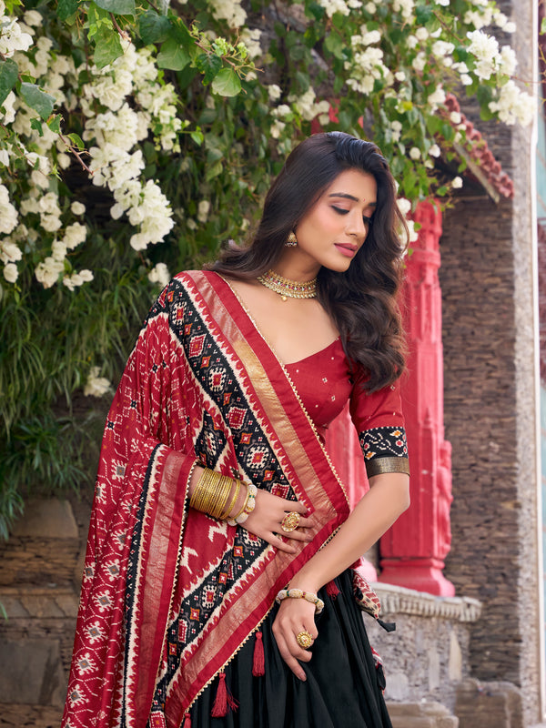 Women's Tusser Silk Kalamkari Print Lehenga Choli with Foil Work & Gotta Patti Dupatta