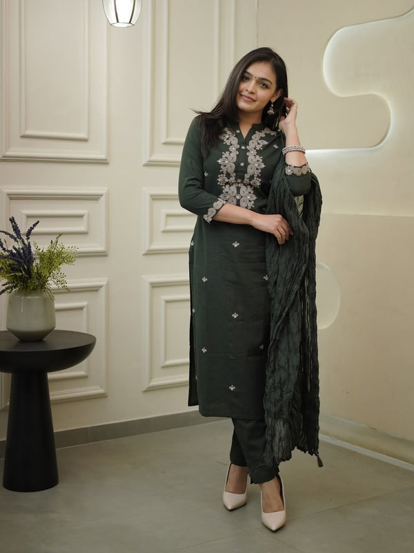 Women's Rayon Slub Embroidered Kurta with Pant & Chanderi Cotton Dupatta Set