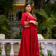 Women's Chanderi Silk Embroidered Kurta Pant & Organza Dupatta Set