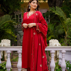 Women's Chanderi Silk Embroidered Kurta Pant & Organza Dupatta Set