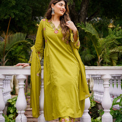 Women's Chanderi Silk Embroidered Kurta Pant & Organza Dupatta Set