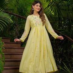 Women’s Chanderi Silk Embroidered Kurti With Bottom & Chanderi Dupatta Set