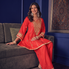 Women's Embroidered Silk Crepe Short Kurta With Pant Co-Ord Set