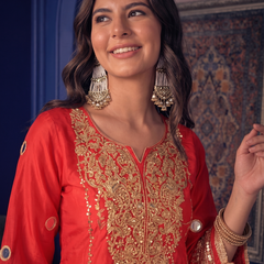 Women's Embroidered Silk Crepe Short Kurta With Pant Set