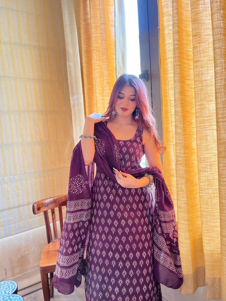 Women's Rayon Slub Printed Kurta Palazzo & Dupatta Set