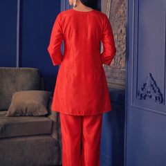 Women's Embroidered Silk Crepe Short Kurta With Pant Set
