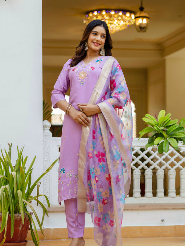Women's Viscose Gadhwal Embroidered Beads Kurta with Bottom & Jacquard Tabby Organza Dupatta Set