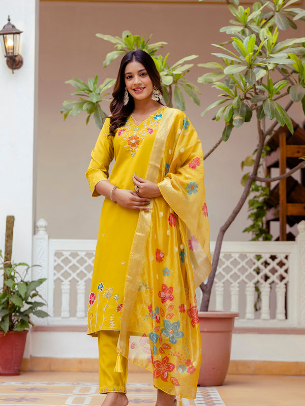 Women's Viscose Gadhwal Embroidered Beads Kurta with Bottom & Jacquard Tabby Organza Dupatta Set