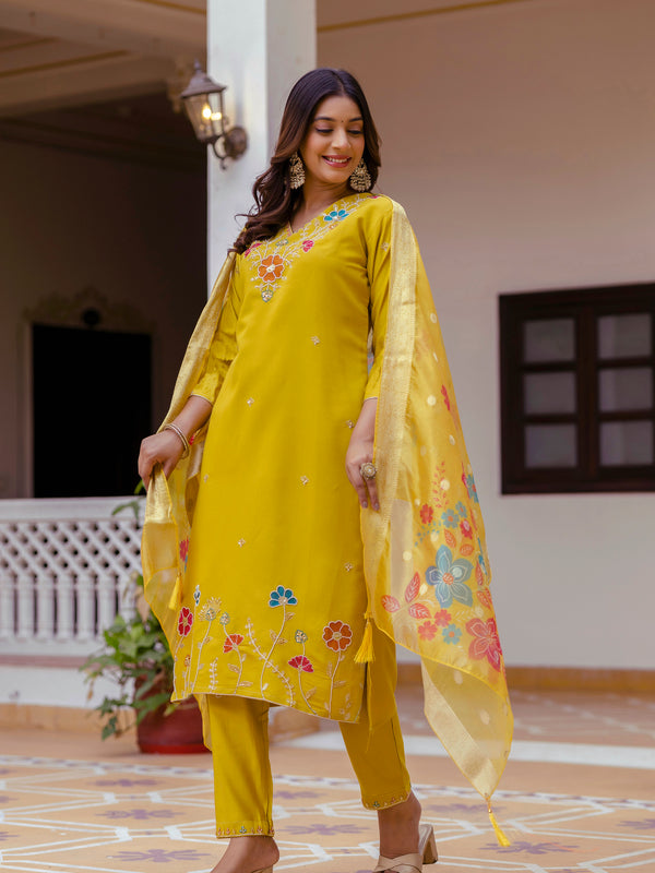 Women's Viscose Gadhwal Embroidered Beads Kurta with Bottom & Jacquard Tabby Organza Dupatta Set
