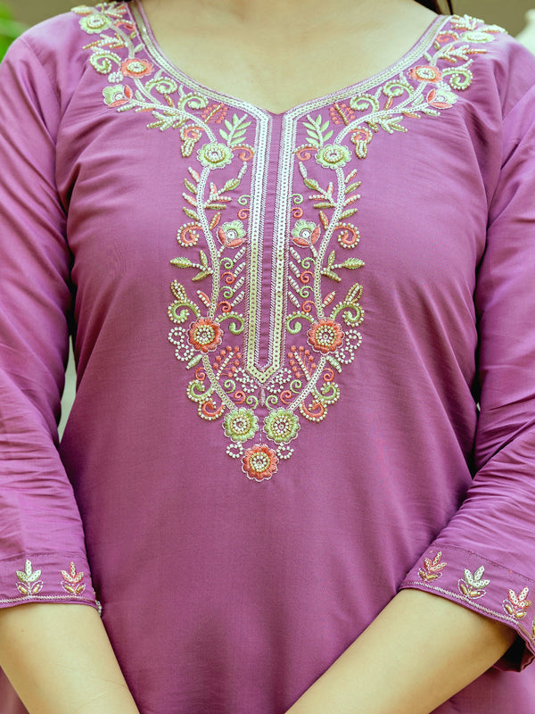 Women's Viscose Chanderi Silk Embroidered Beads Kurta with Bottom & Tabby Organza Dupatta Set  👗 Product Details 👗