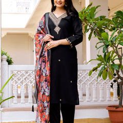 Women's Viscose Chanderi Embroidered Kurta with Bottom & Jacquard Organza Dupatta Set