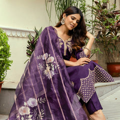 Women's Viscose Chanderi Embroidered Kurta with Bottom & Jacquard Organza Dupatta Set