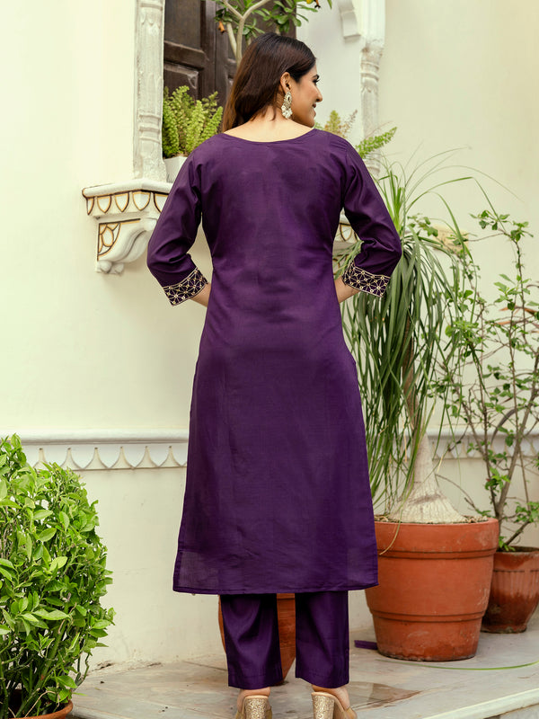 Women's Viscose Chanderi Embroidered Kurta with Bottom & Jacquard Organza Dupatta Set