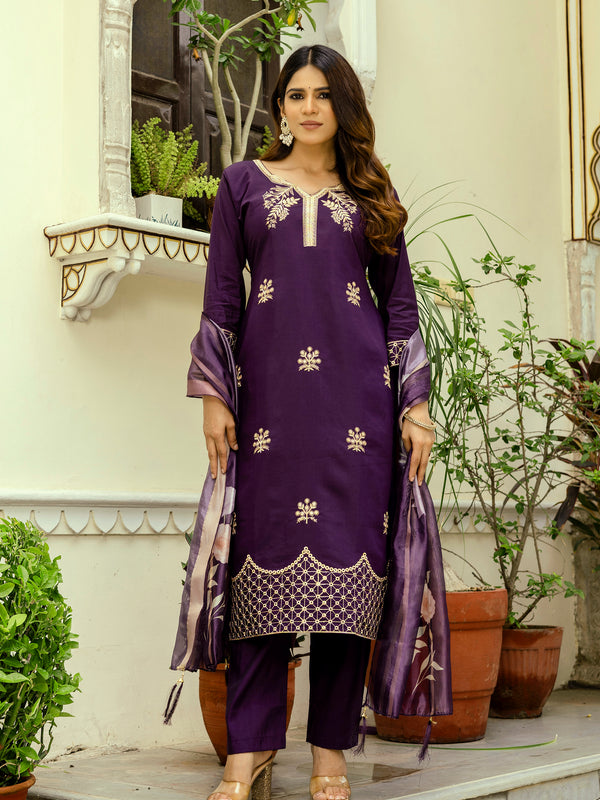Women's Viscose Chanderi Embroidered Kurta with Bottom & Jacquard Organza Dupatta Set