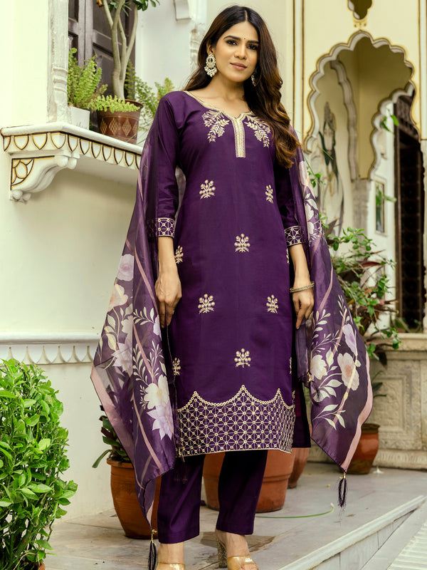 Women's Viscose Chanderi Embroidered Kurta with Bottom & Jacquard Organza Dupatta Set