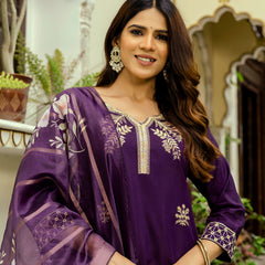 Women's Viscose Chanderi Embroidered Kurta with Bottom & Jacquard Organza Dupatta Set