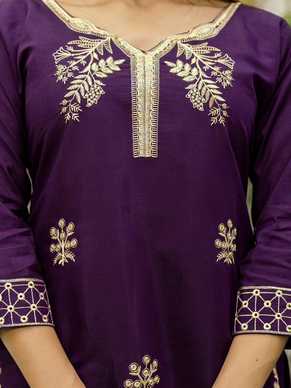 Women's Viscose Chanderi Embroidered Kurta with Bottom & Jacquard Organza Dupatta Set
