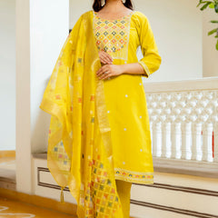Women's Viscose Shimar Embroidered Kurta with Bottom & Jacquard Tabby Organza Dupatta Set