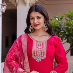 Women’s Viscose Chanderi Embroidered Kurta Set with Tabby Organza Dupatta