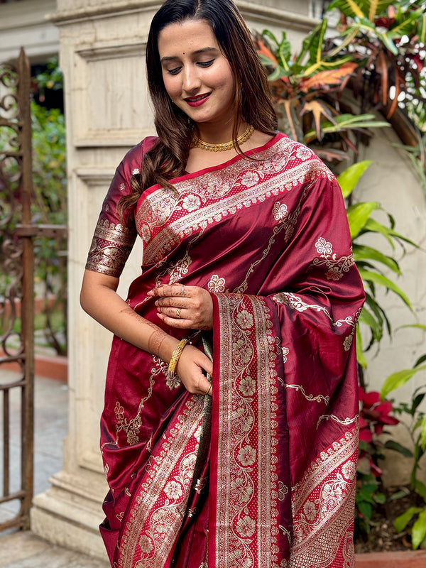 Woven Design Banarasi Silk Blend Saree With Blouse Piece