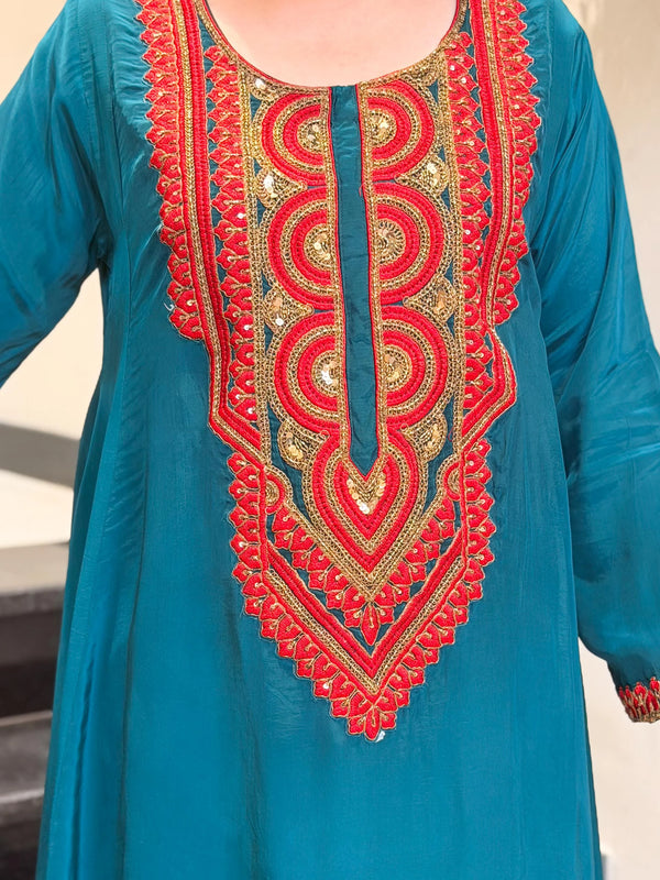 Women's French Crepe Embroidered Kurta Pant Set