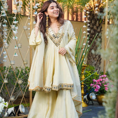 Women's Chinon Embroidered Kurta Pant Dupatta Set with Mirror Work