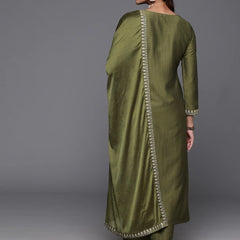 Women’s Viscose Chanderi A-Line Kurta Set With Embroidered Detailing & Chinon Dupatta