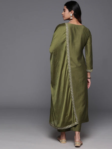 Women’s Viscose Chanderi A-Line Kurta Set With Embroidered Detailing & Chinon Dupatta