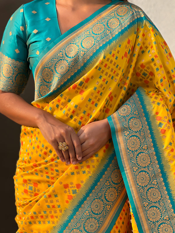 Premium Patola Silk Saree with Meenakari Ikkat Weaves & Blouse Piece