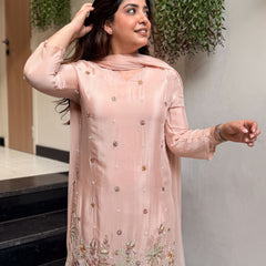 Women’s Crepe Embroidered Kurti With Plain Bottom & Nazmin Dupatta Set